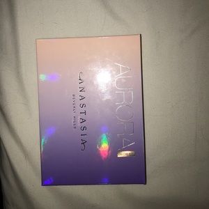 Anastasia Aurora Glow Kit